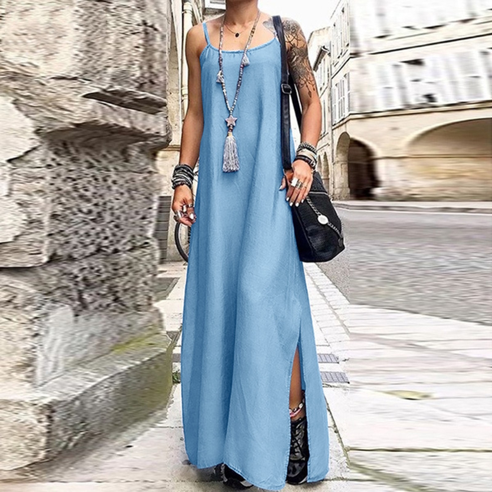 thumbnail image 2 of Vestido largo ajustable de denim azul clásico para mujer: diseño con tirantes, tejido elástico, adecuado para ocasiones diarias/formales, varias tallas, 2 of 5